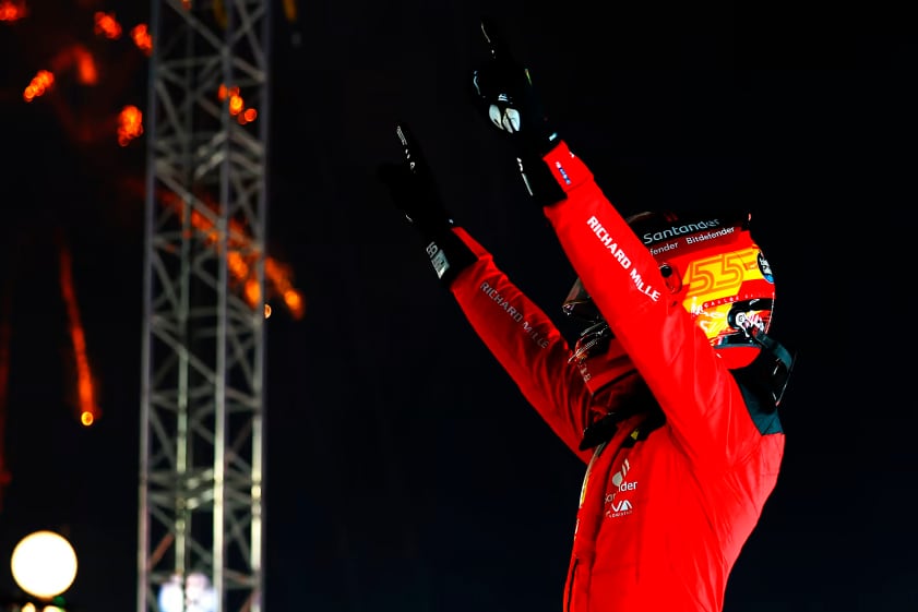 El español Carlos Sainz volvió a darle una victoria a Ferrari.