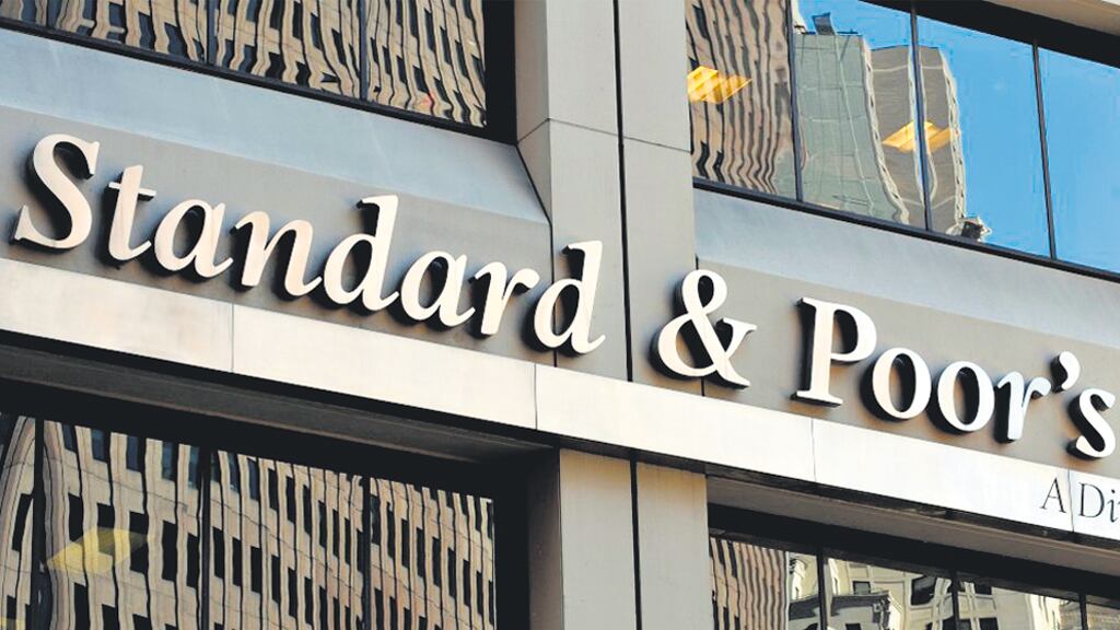 Para S&P, “la meta de inflación de 2019 sólo es posible si se eliminan los subsidios a los servicios públicos”.
