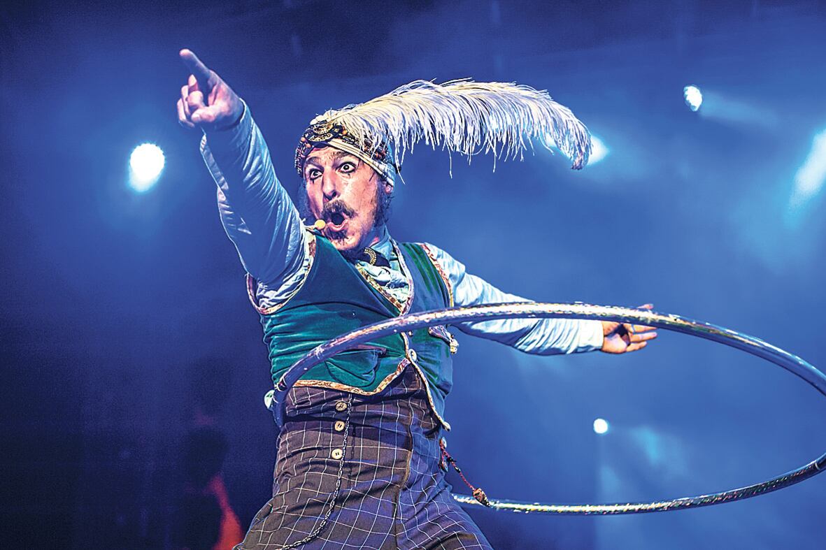 En representación de la Argentina estará la compañía Tato Villanueva, con Molavin.