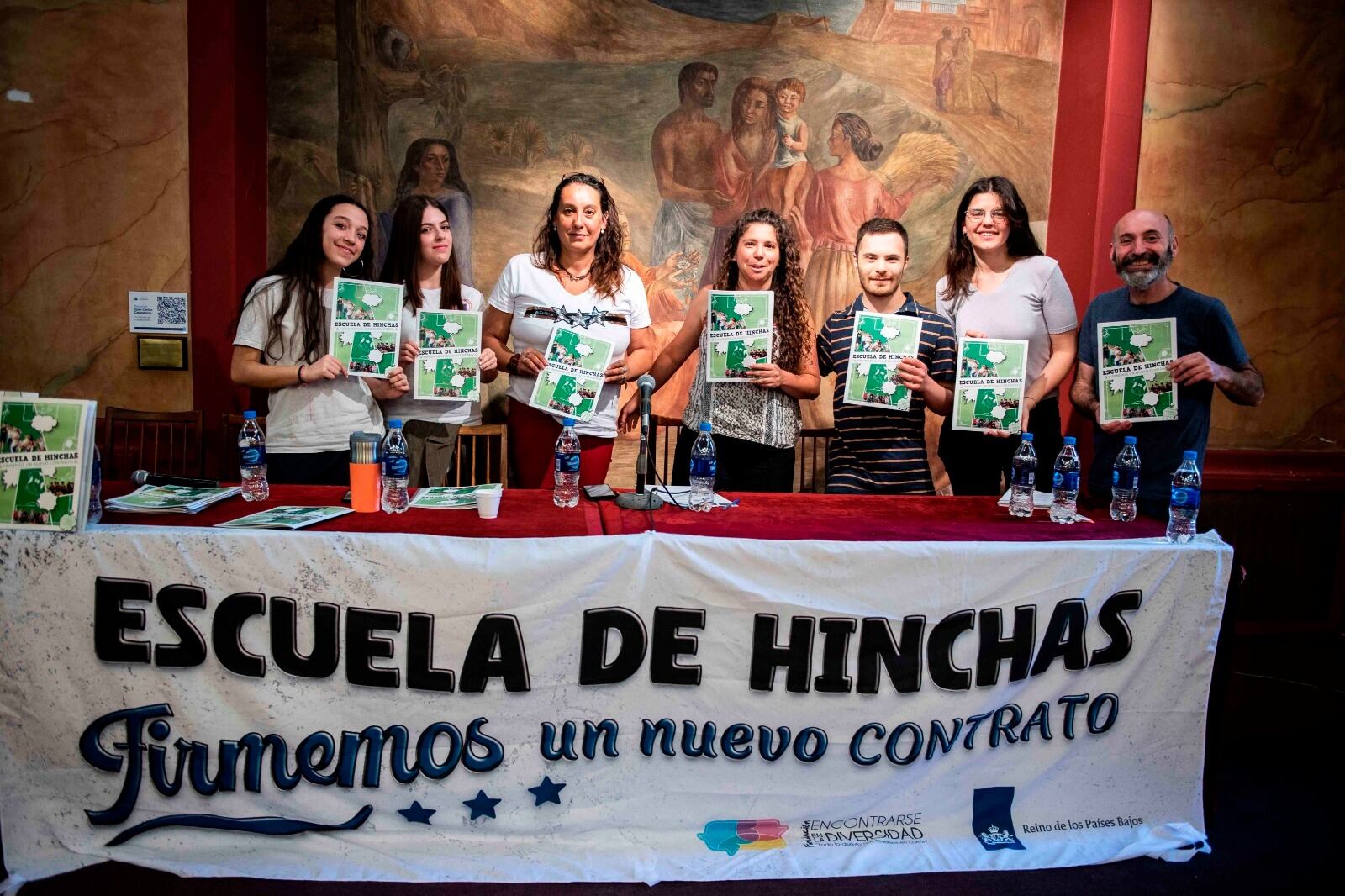 El acto se realizó en la sede de Hebraica.