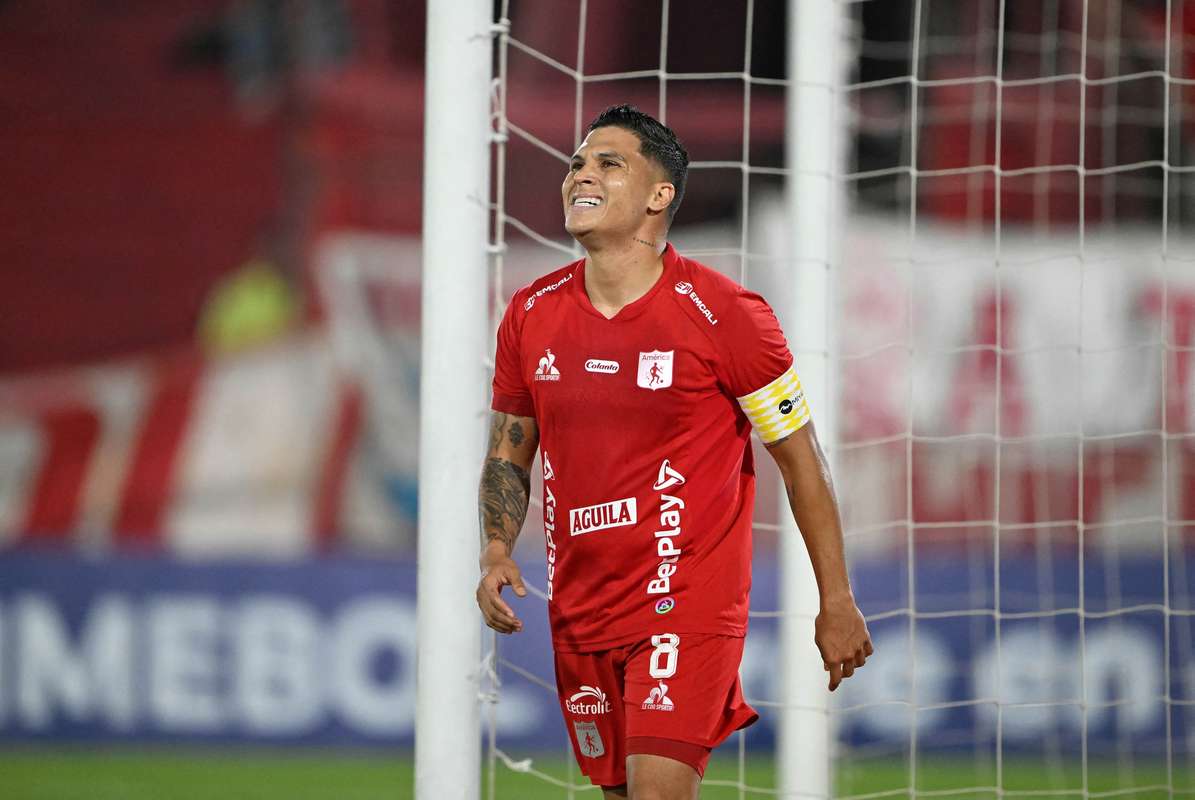 Juanfer Quintero con la casaca del América de Cali