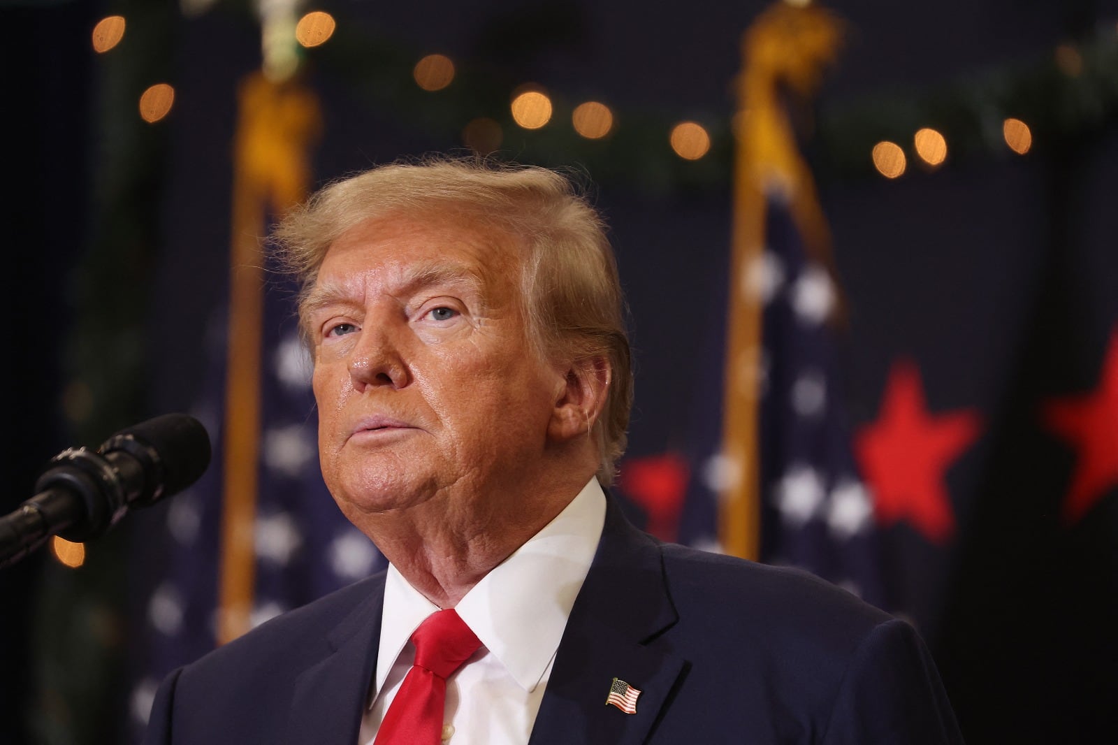 Trump responsabilizó a Biden por su descalificación de las presidenciales.