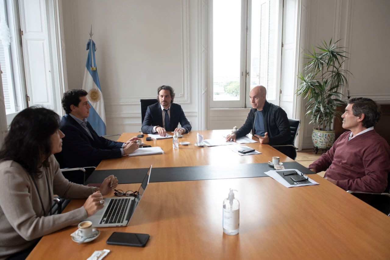 De izquierda a derecha: Vilma Ibarra, Eduardo "Wado" de Pedro, Santiago Cafiero, Horacio Rodríguez Larreta y Fernán Quirós.