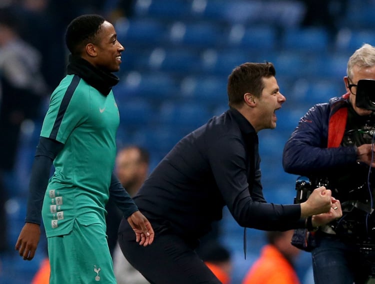 Mauricio Pochettino festeja la clasificación del Tottenham.