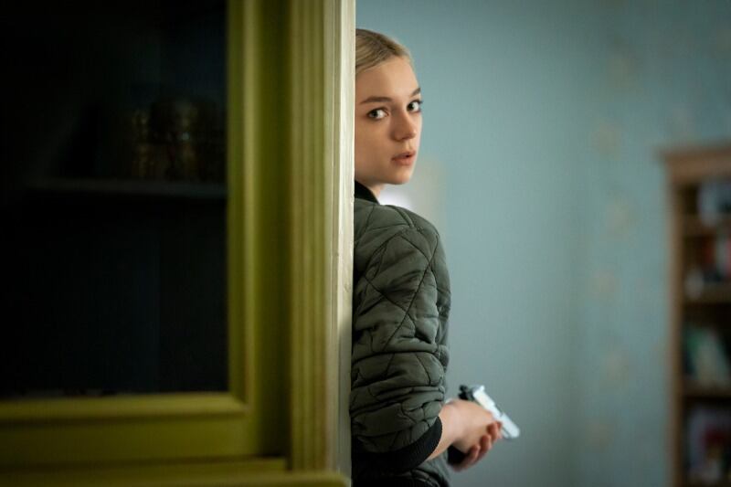 La ficción fue creada por el mismo guionista que concibió el thriller de Joe Wright.