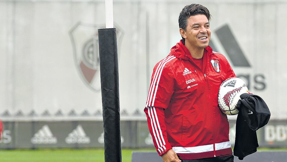 El técnico del conjunto de Núñez definirá recién hoy el equipo para visitar a Tigre.