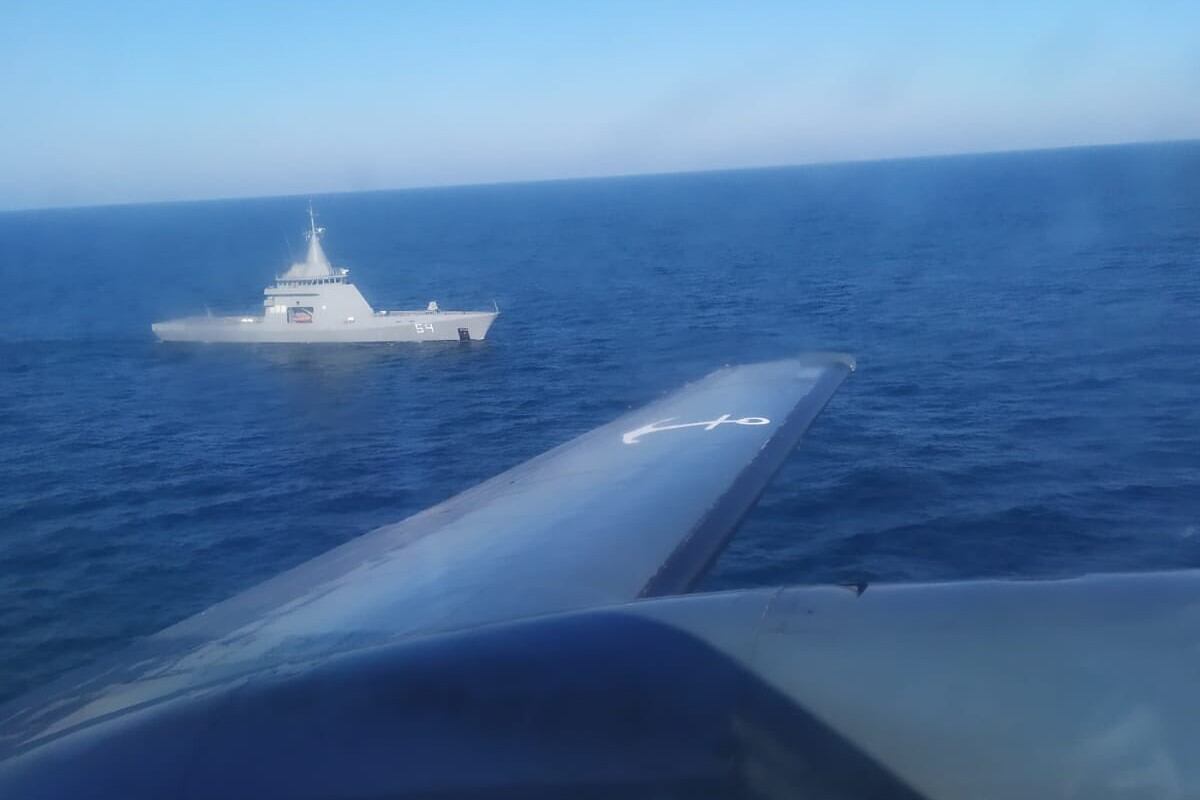 Sigue la búsqueda en Mar del Plata de los tripulantes desaparecidos tras el naufragio de una lancha