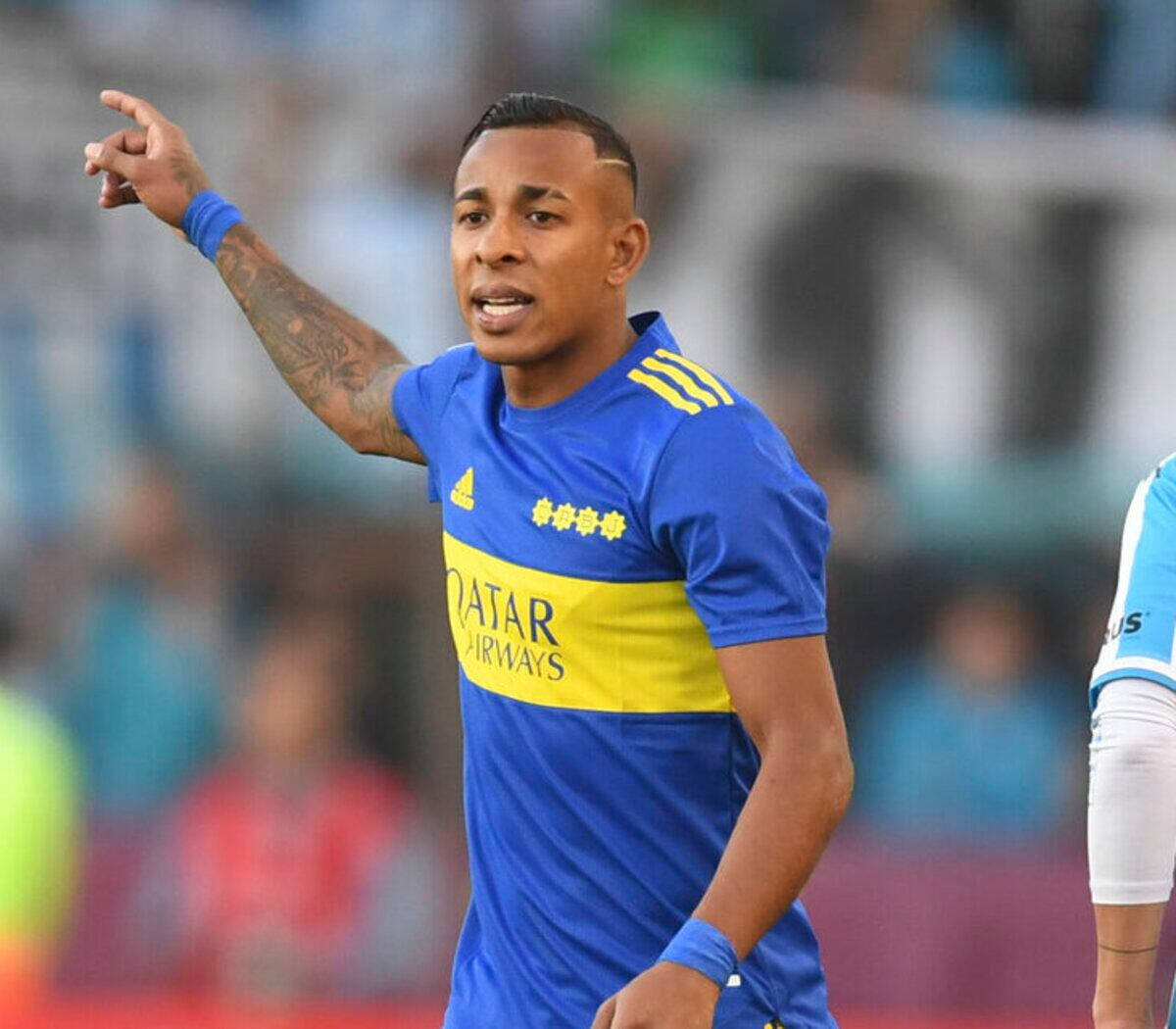 Campaña de varios clubes para combatir la violencia de género en el fútbol.