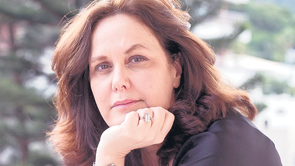 El cine de Maria Ramos se encolumna por definición propia en el documental de observación.