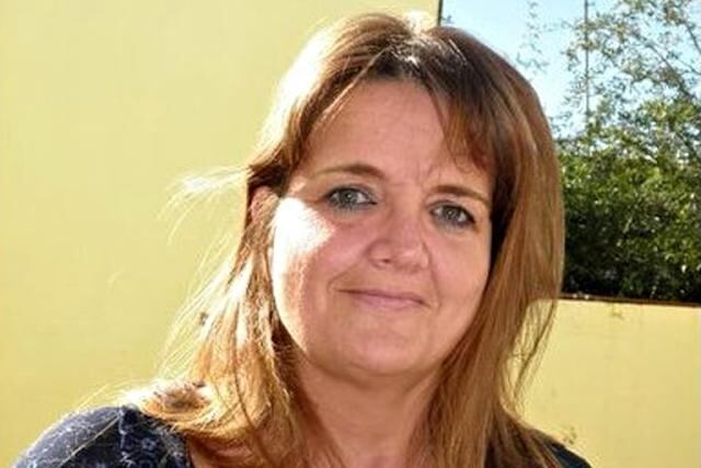 Soraya El Kik y el ministro de Salud, Mario Lugones, durante una reunión