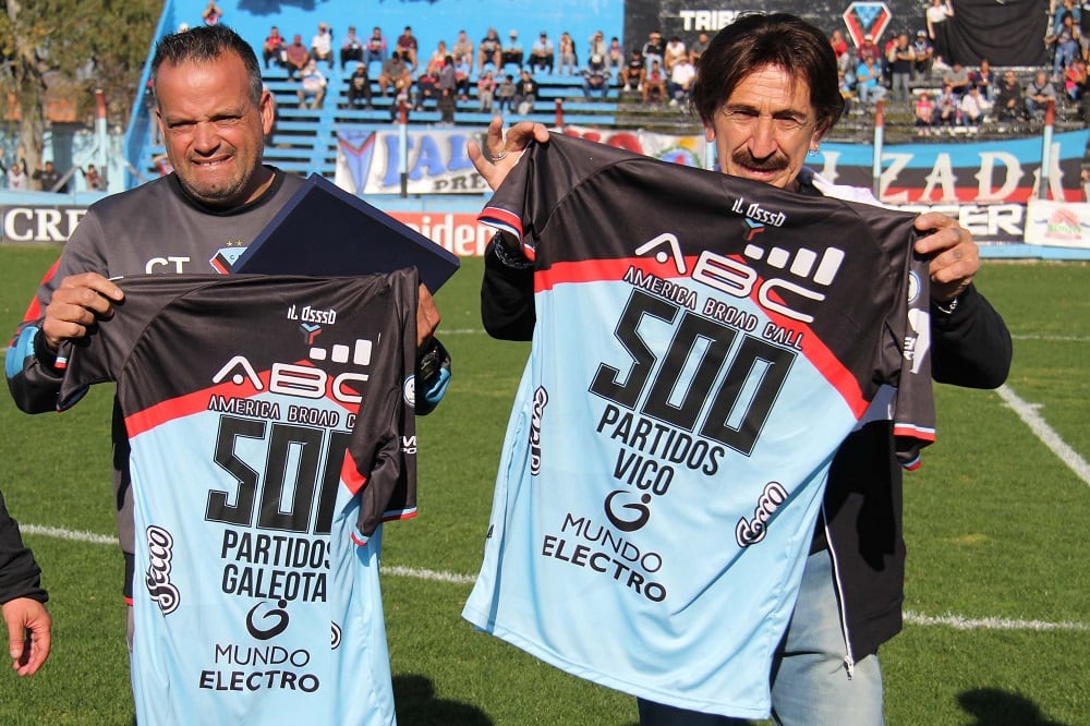Pablo Vicó celebró los 500 partidos en Brown con una victoria ante Instituto