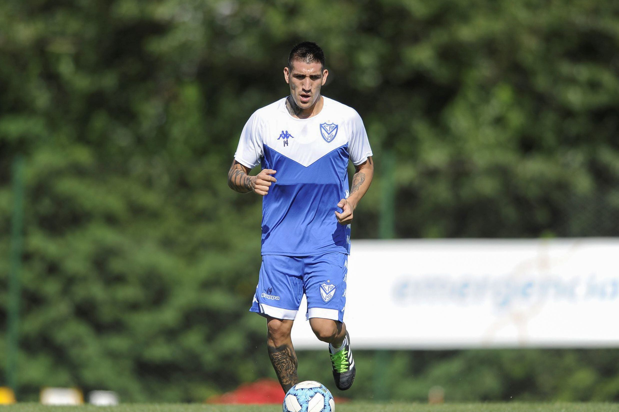 Centurión no se presentó a los entrenamientos desde hace más de 10 días