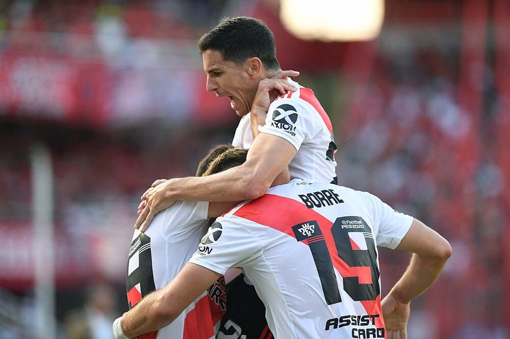 River quiere seguir festejando en la Superliga.