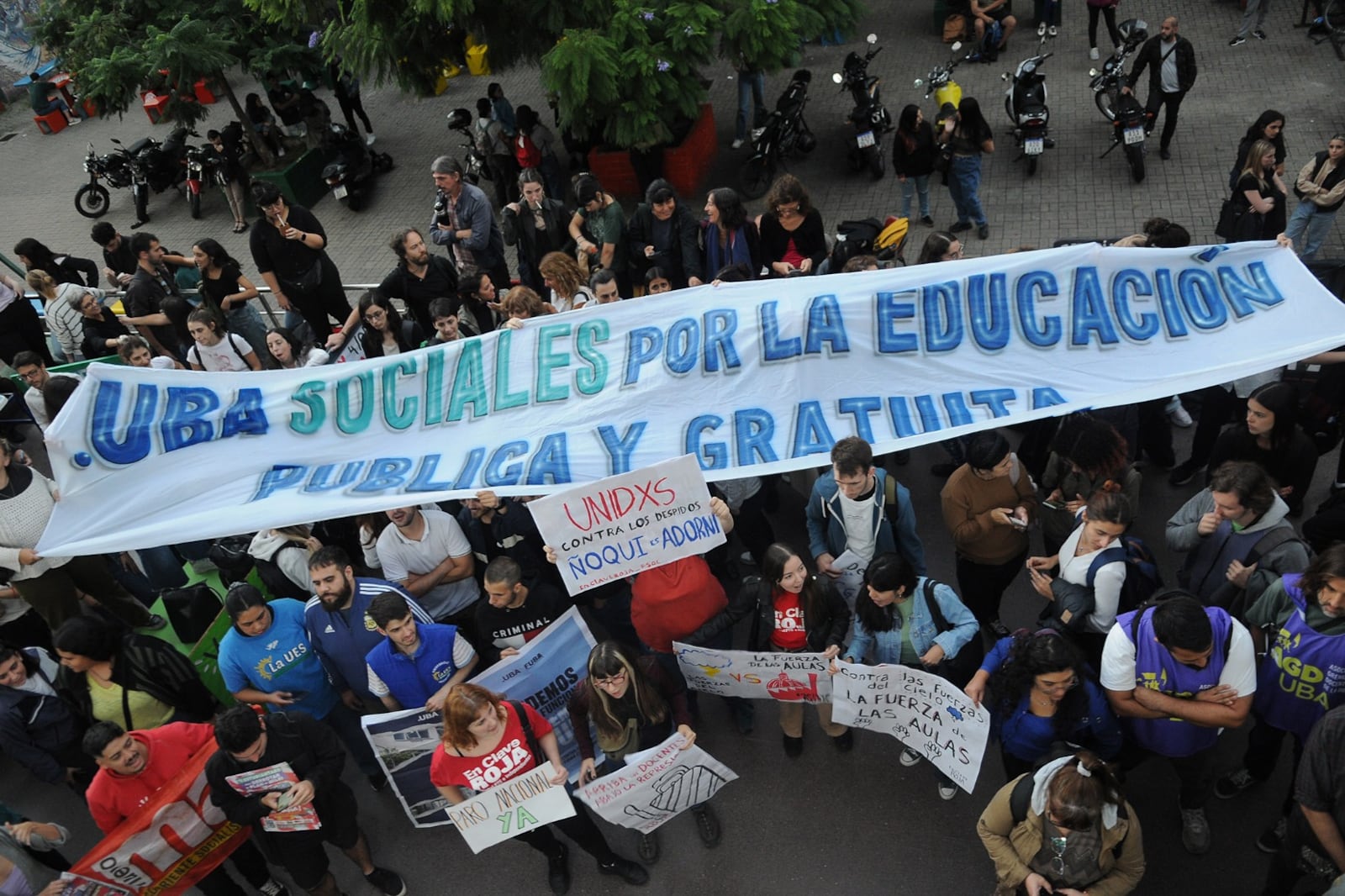 Las formas de tomar el espacio público se modifican en una sociedad digital.