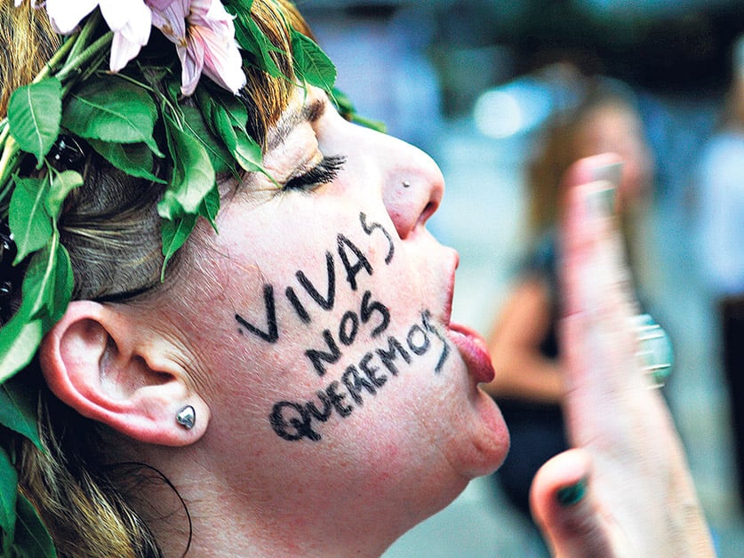 Las manifestantes corearon consignas a lo largo de todo el camino.