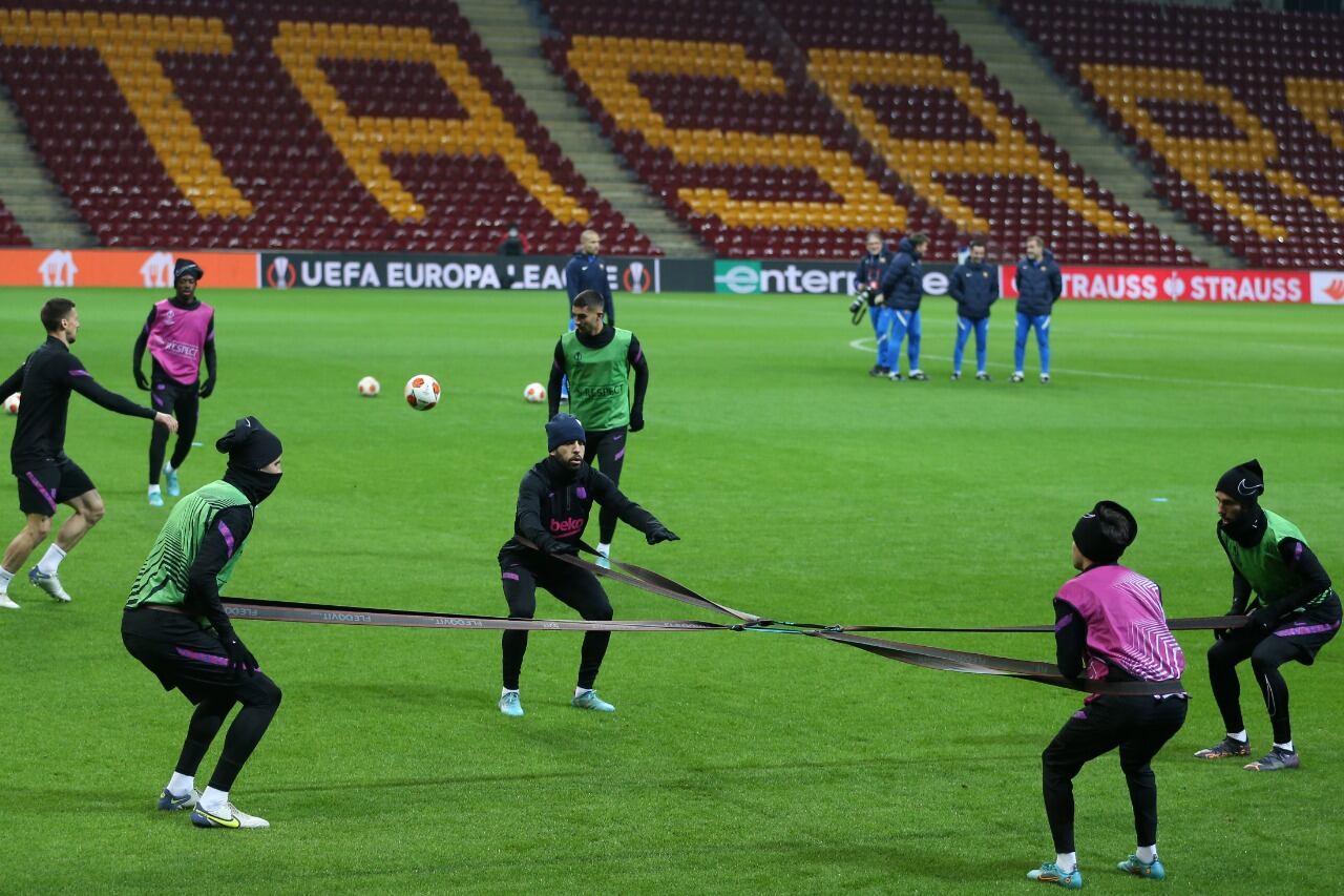 Entrada en calor culé en el afamado "Infierno de Estambul"