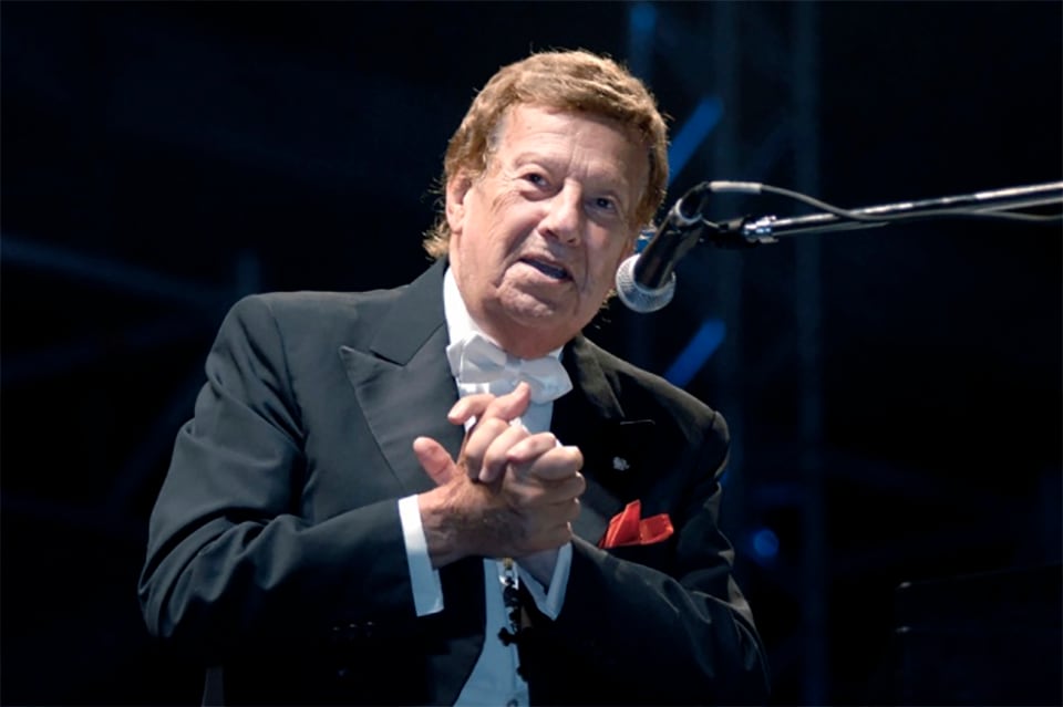 El 13 de abril de 2016 murió Mariano Mores.