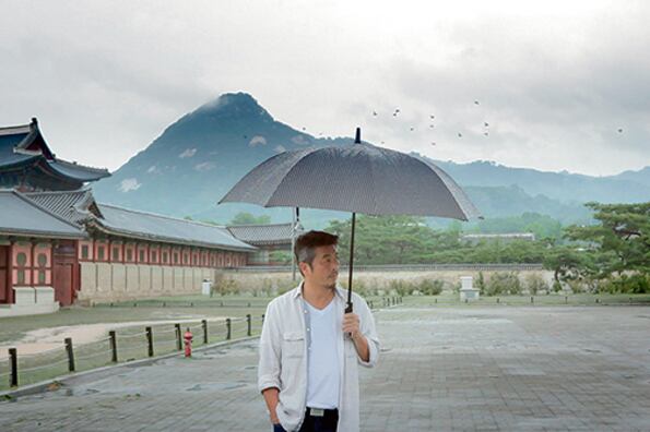 50 Chuseok echa miradas tangenciales sobre las diferencias culturales y generacionales.