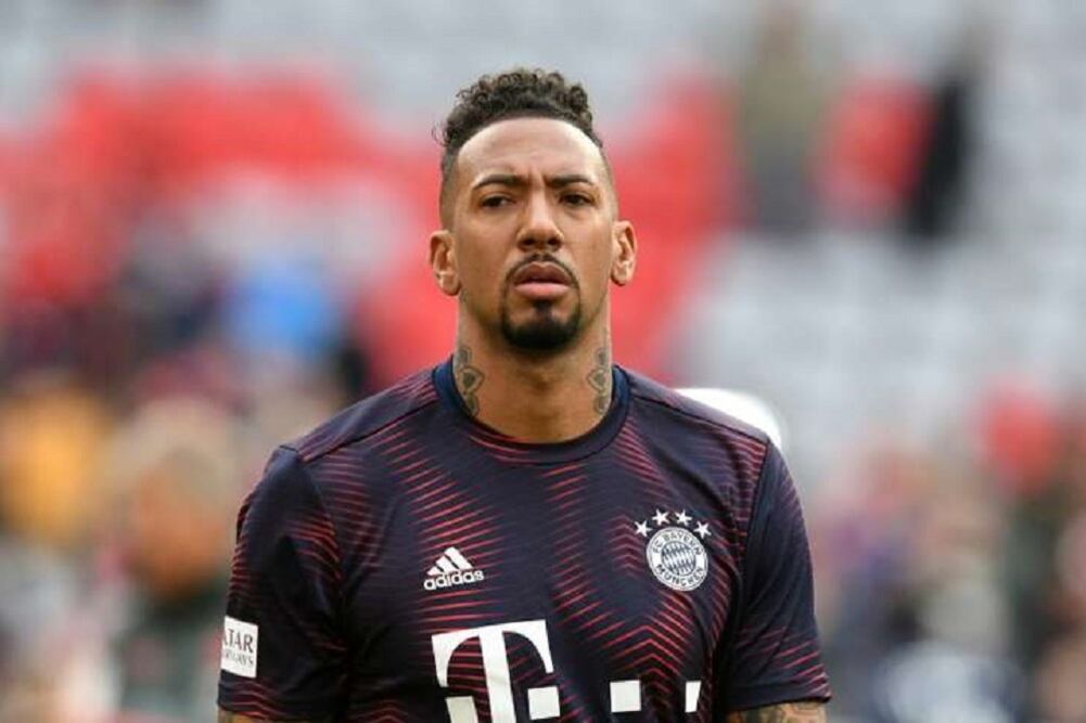 Jerome Boateng le pidió permiso a su técnico para regresar a Alemania.