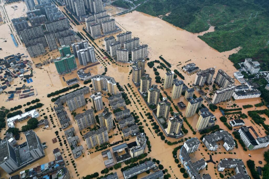 Las devastadoras inundaciones en China provocaron tres muertes y más de 80.000 evacuados