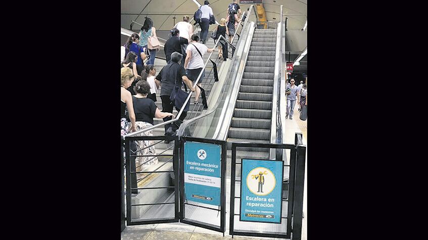 Los usuarios siguen subiendo a las redes fotos de escaleras que no funcionan.