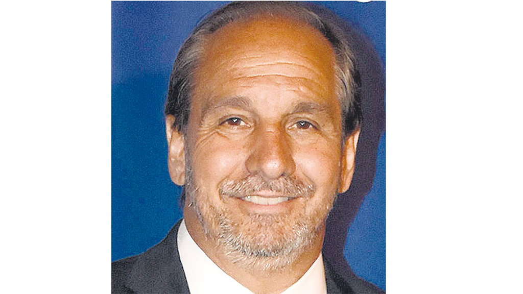 Nicolás Caputo embolsaría 20 millones de dólares por la operación mientras se queda sin operar en la Bolsa.