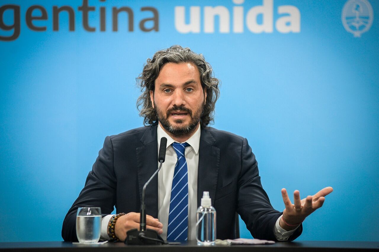 El jefe de Gabinete, Santiago Cafiero, pidió "el acompañamiento de la gente" frente al "plan de vacunación más importante de la historia" argentina, en tanto que explicó que "hay un problema mundial con la producción de vacunas" contra el coronavirus.