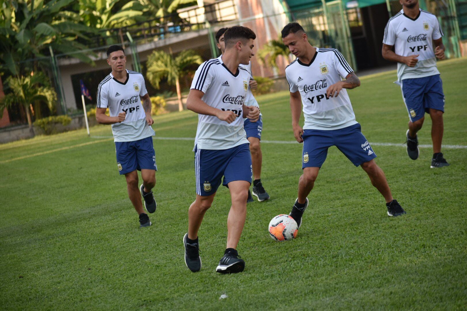 El clima en la Selección Argentina es el ideal después de cinco triunfos seguidos.
