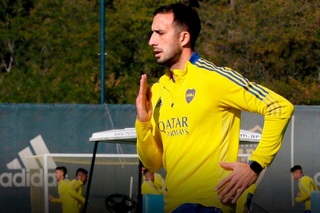 Carlos Izquierdoz regresó a las prácticas.