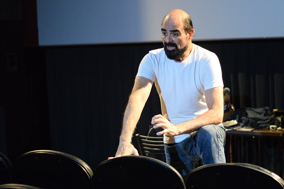 Zucarelli promete una escucha musical inédita, con todo el cuerpo.