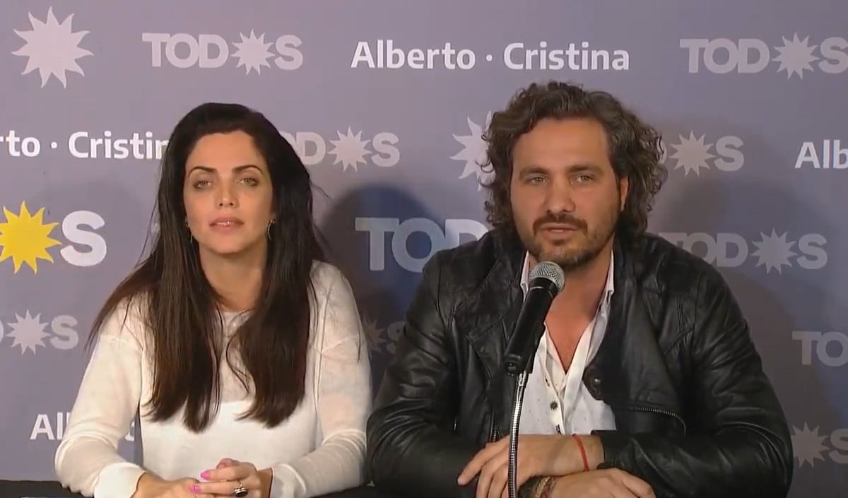 Luana Volnovich y Santiago Cafiero fueron los primeros en hablar en el Frente de Todos.