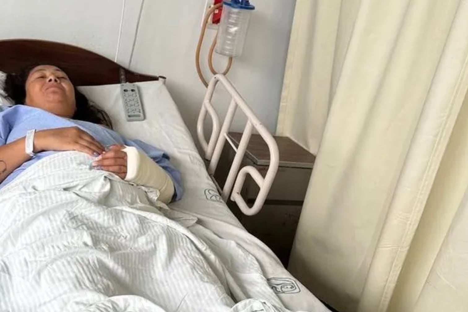 “La idea es traerla a la Argentina y operarla acá, ya que allá los valores son imposibles de costear, y no hay tiempo ya. Corre riesgo cada segundo que pasa”, explicó Belén, una amiga de Karina,