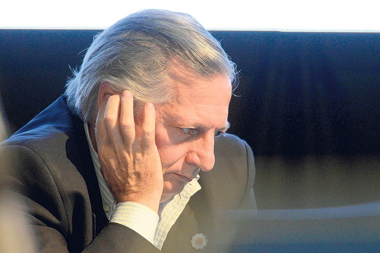 Juan José Aranguren, ministro de Energía y ex CEO de Shell. Cambió de rol, pero sigue actuando y pensando como en el cargo anterior.