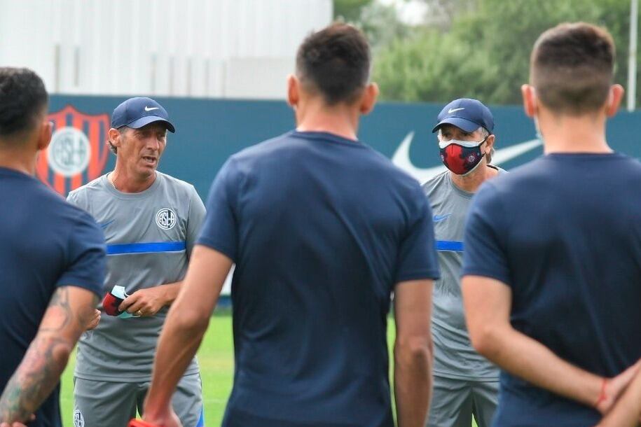Pedro Troglio todavía no festejó victorias desde que dirige a San Lorenzo