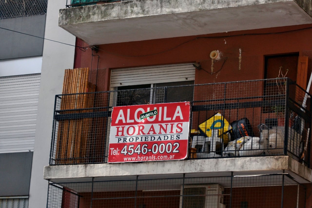 Organizaciones sociales e inquilinos reclaman por un marco de protección a los inquilinos.