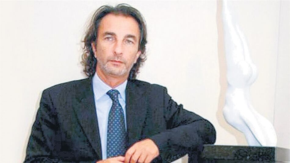 Angelo Calcaterra fue ayer al juzgado de Martínez de Giorgi.