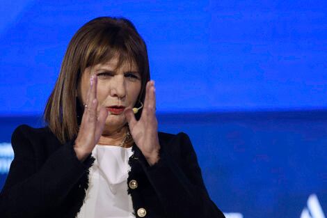 La ministra de Seguridad Patricia Bullrich denunció espionaje en un video en sus redes sociales