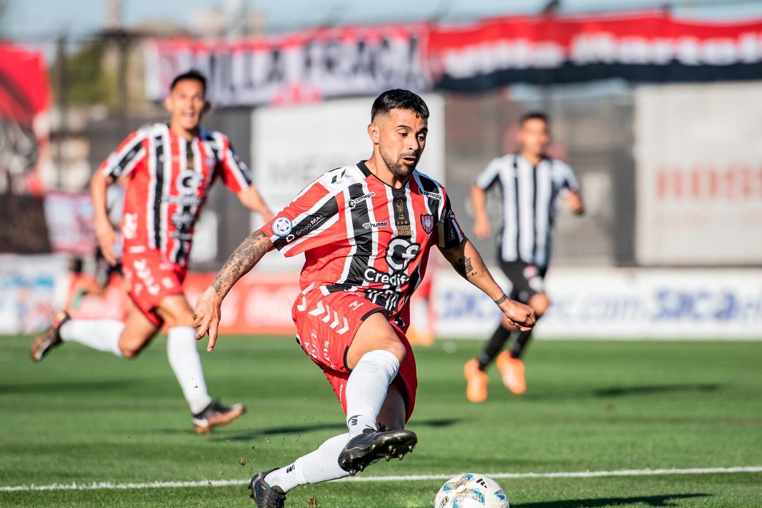 Chacarita va por el pasaje a la final por el ascenso.