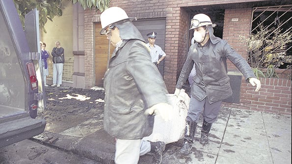 El español Alvarez González le prendió fuego a la casa en 1994.