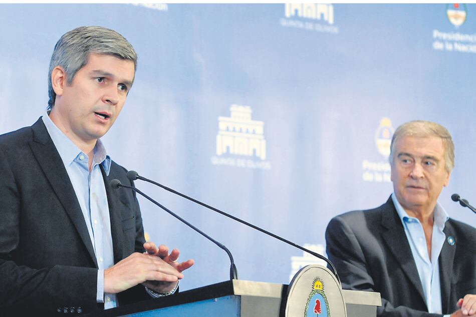 El jefe de Gabinete, Marcos Peña, reconoció que habló “al pasar” sobre el Correo con Oscar Aguad.