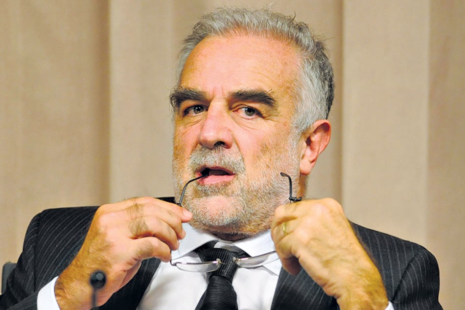 Luis Moreno Ocampo, fiscal. “Mientras ocupaba el cargo en la Corte, mi salario no era suficiente.”