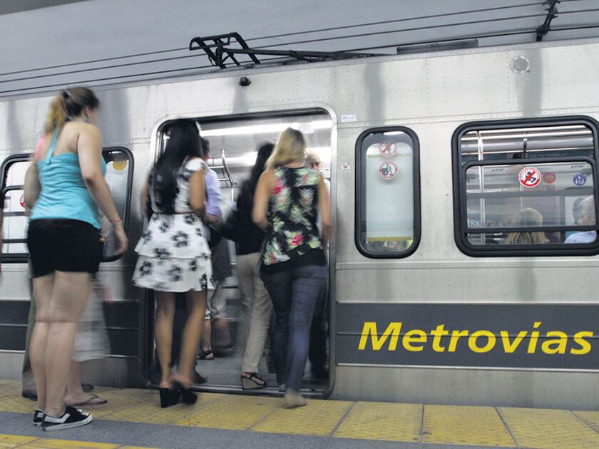 Empieza el proceso de licitación del servicio de subterráneos y el Premetro.