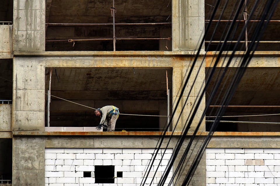 La cosntrucciónb tuvo la principal pérdida de puestos de trabajo