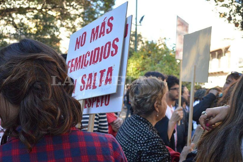 Reclamo contra los femicidios