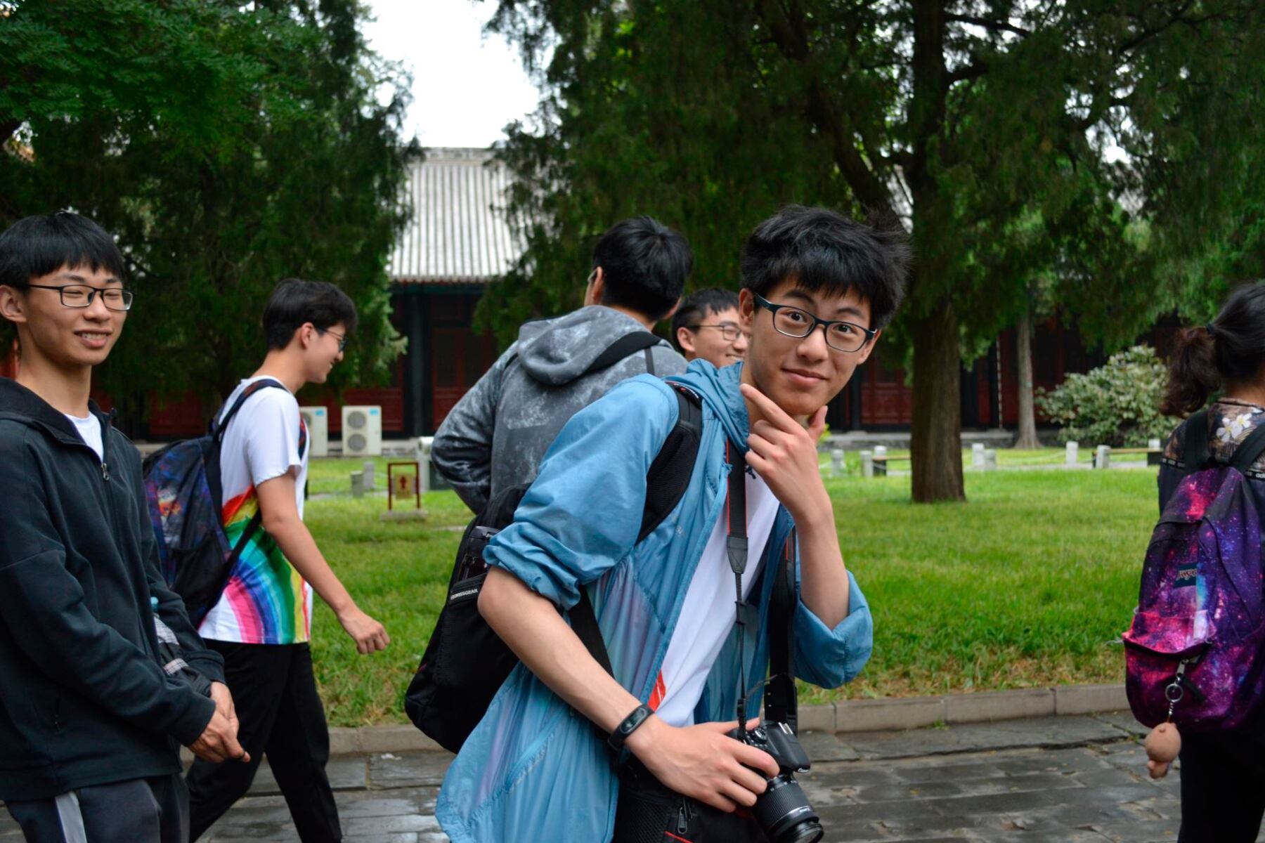 El Ministerio de Educación chino decidió intervenir en un mercado "secuestrado por el capital" que exige económicamente a las familias y pone al límite a los estudiantes.