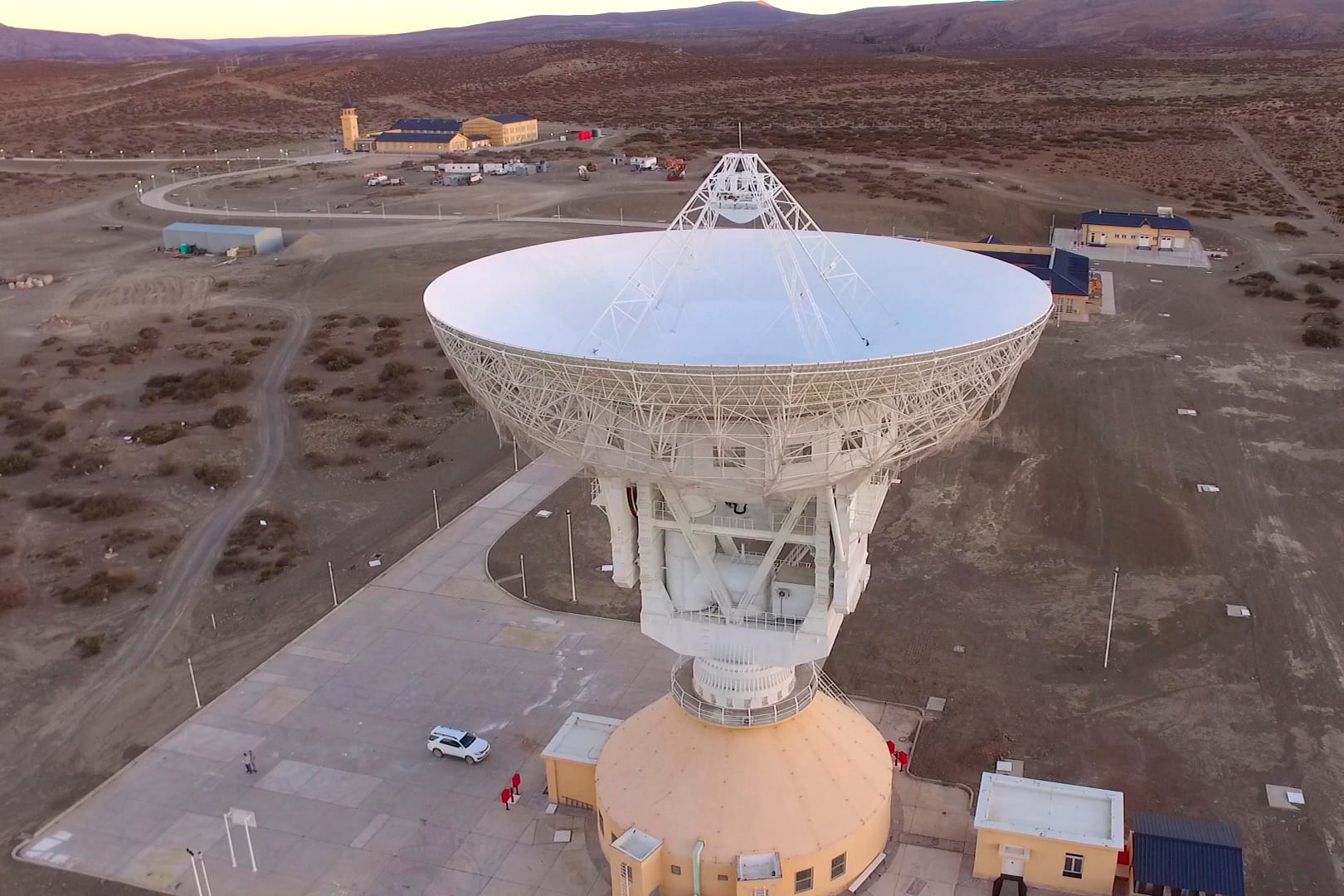 El radiotelescopio CART está ubicado en El Leoncito, San Juan.