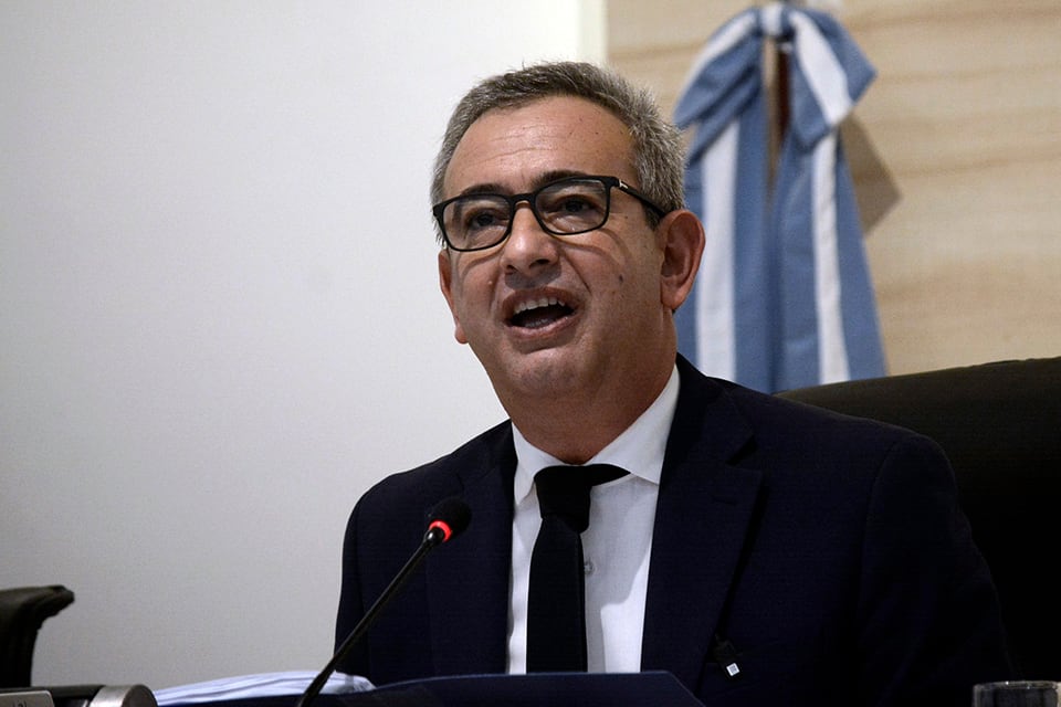 Javkin con anuncio de planes pero también en clave electoral.