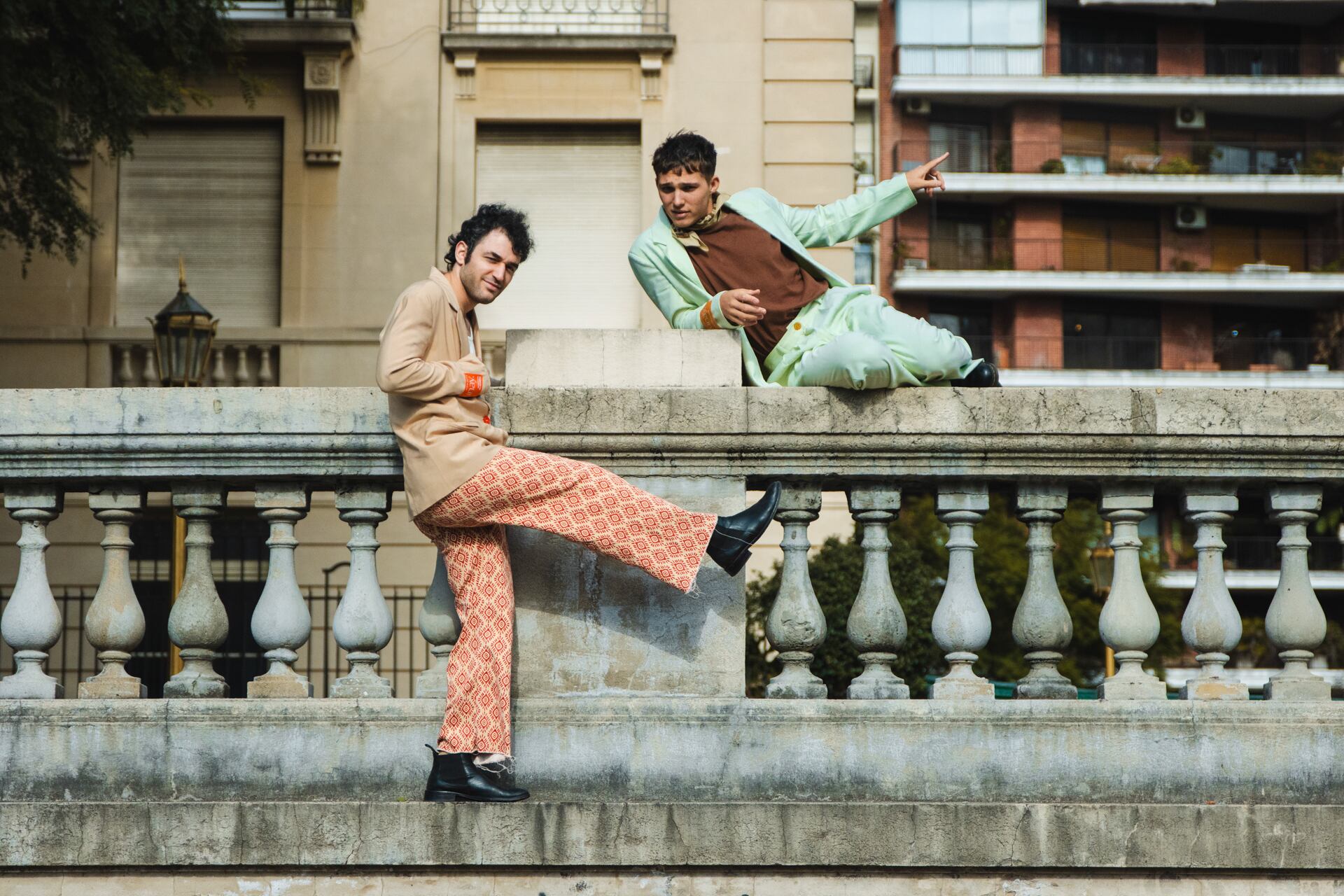 Jeremías y Tomás siguen "cantando por un sueño": este finde tocan en el cierre del ciclo Noches Capitales, en La Plata, y el 3/11 en Camping