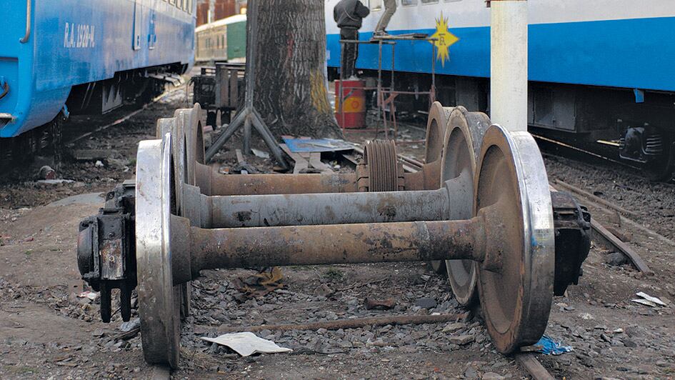 “Sólo el Congreso podría disponer el cierre y desmontaje de ramales”, afirma un grupo de especialistas.