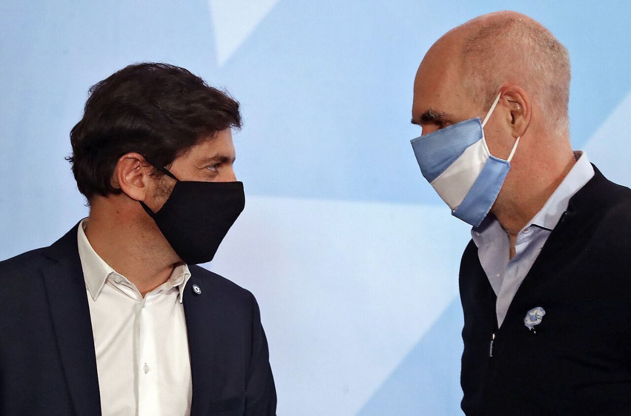 De forma lenta, pero segura están resurgiendo las diferencias entre el Gobierno bonaerense y el porteño sobre qué hacer en la siguiente fase de la cuarentena. 